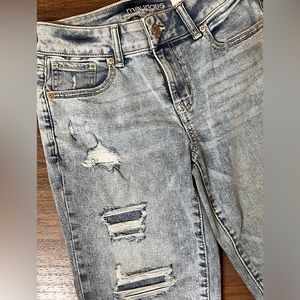 Maurices Mid-Rise Capri Pants NWT